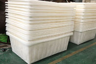 carretti pratici di polietilene 1100L della plastica della lavanderia resistente alla rinfusa perfetti per muoversi delle materie tessili