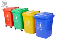 Blu ed ingiallisca i recipienti di plastica dei rifiuti da 50 litri con il riciclaggio a quattro ruote del carrello